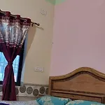 Shri Gokulesh Kunj Home Stay