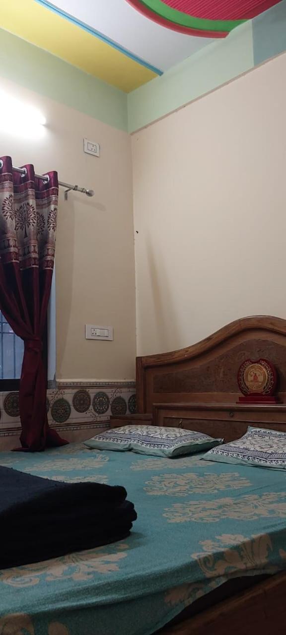Shri Gokulesh Kunj Homestay Vrindavan